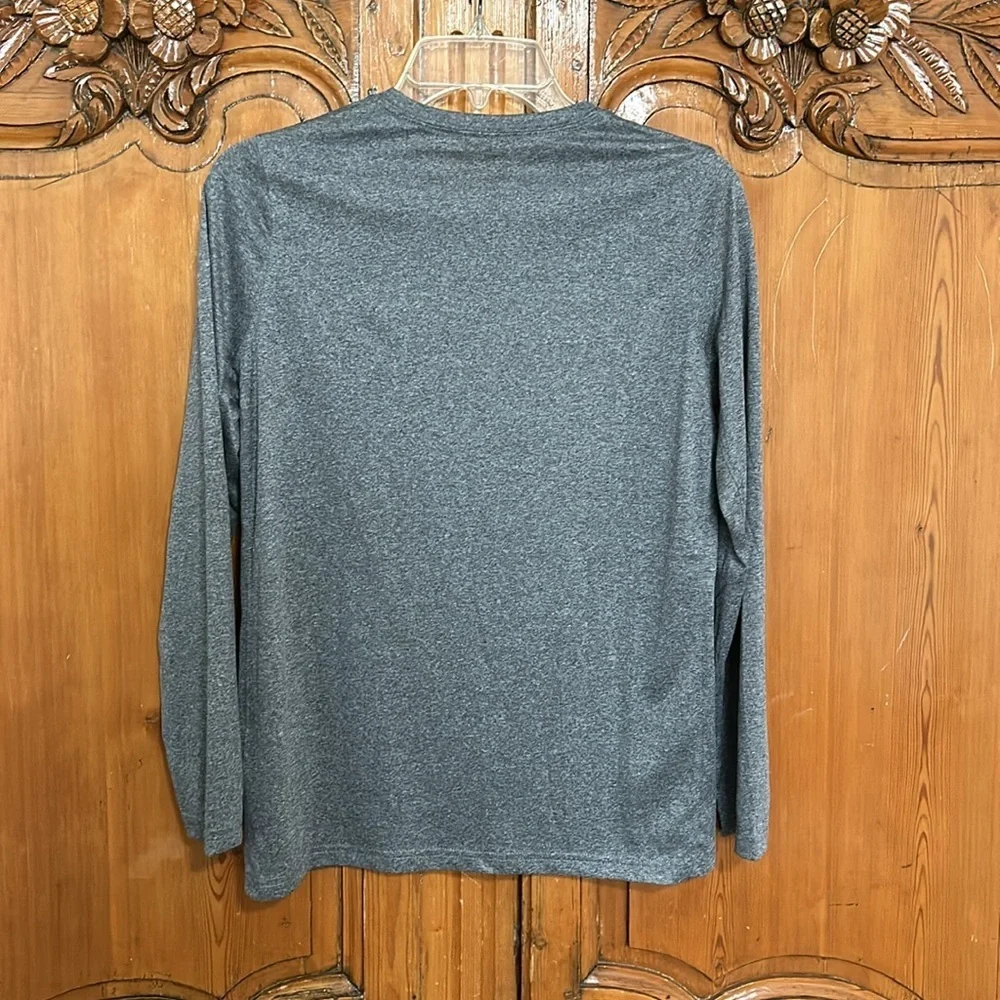 Nike Boys XL Dri-Fit Polyester Long Sleeved Tee